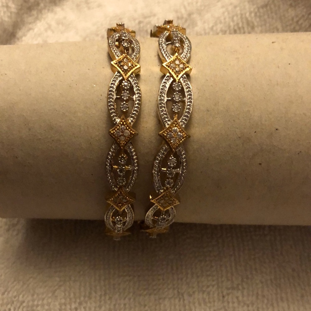 Bangles - image 1